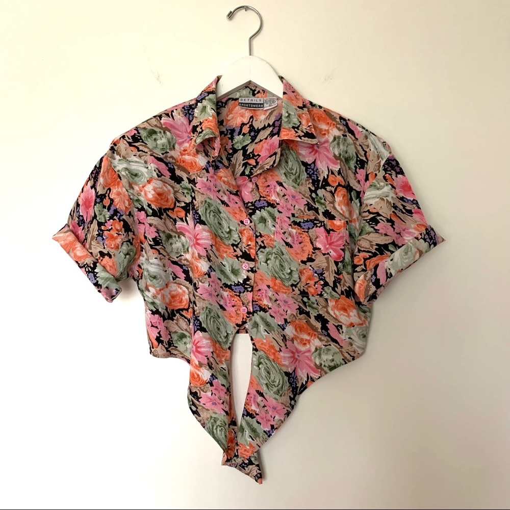 🧡Casual Floral Tie-Front Top💗